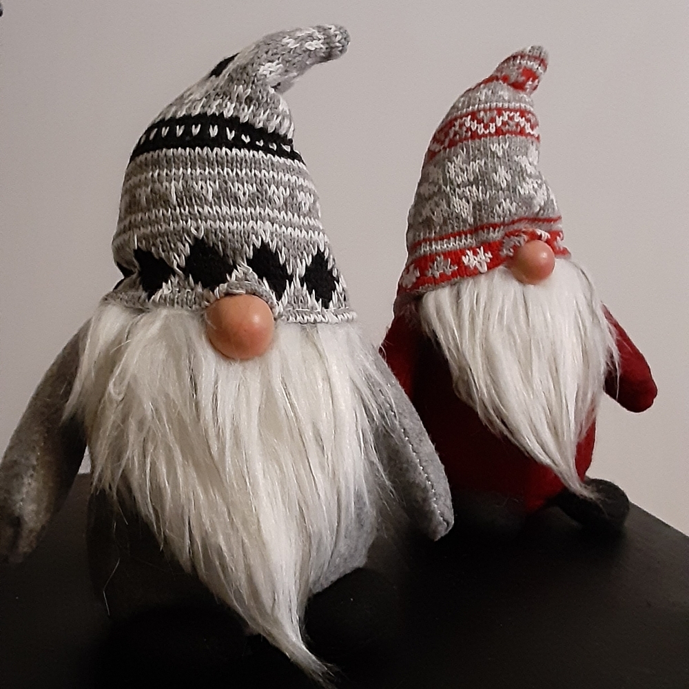 GRAY GNOME NEW - Picture 5 of 7